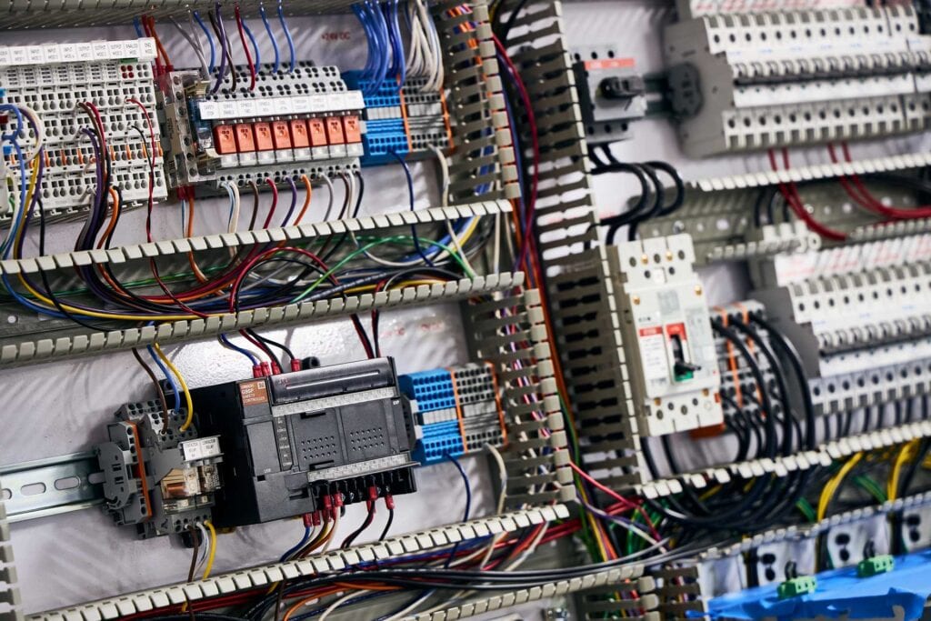 Electrical wires for a CNC