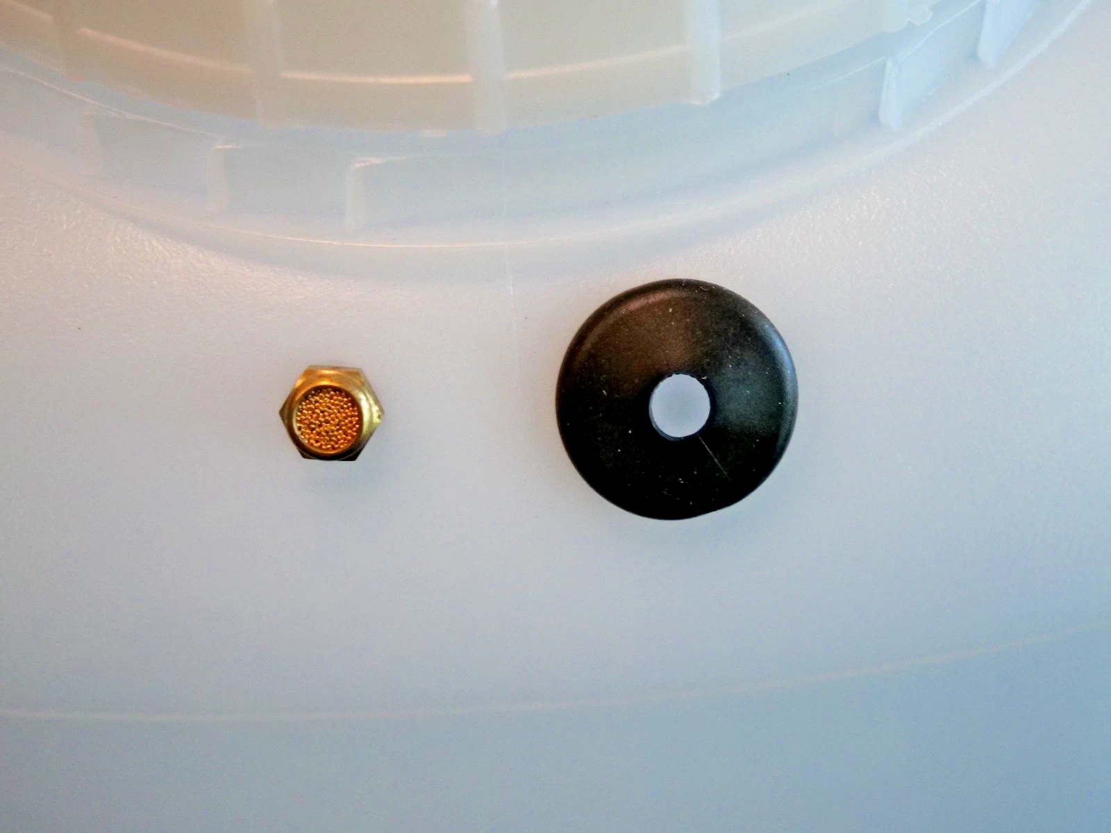 5L Reservoir Tank for Heat Exchanger (220V, 150W, 8L/min) - Image 2