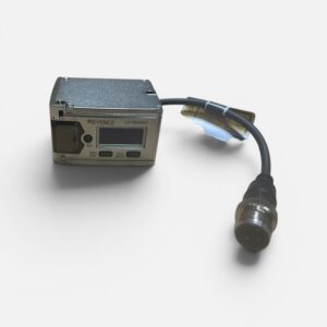 Keyence LR-TB5000C Laser Sensor 5m Range M12 QD NPN/PNP Analog Output